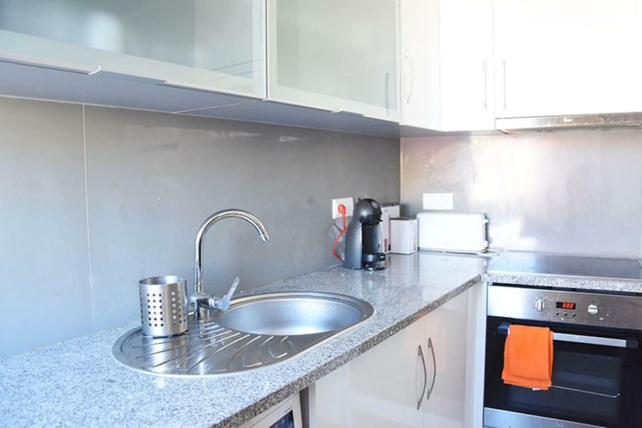 Bombarda Charming Central Apartment Lisbona Esterno foto